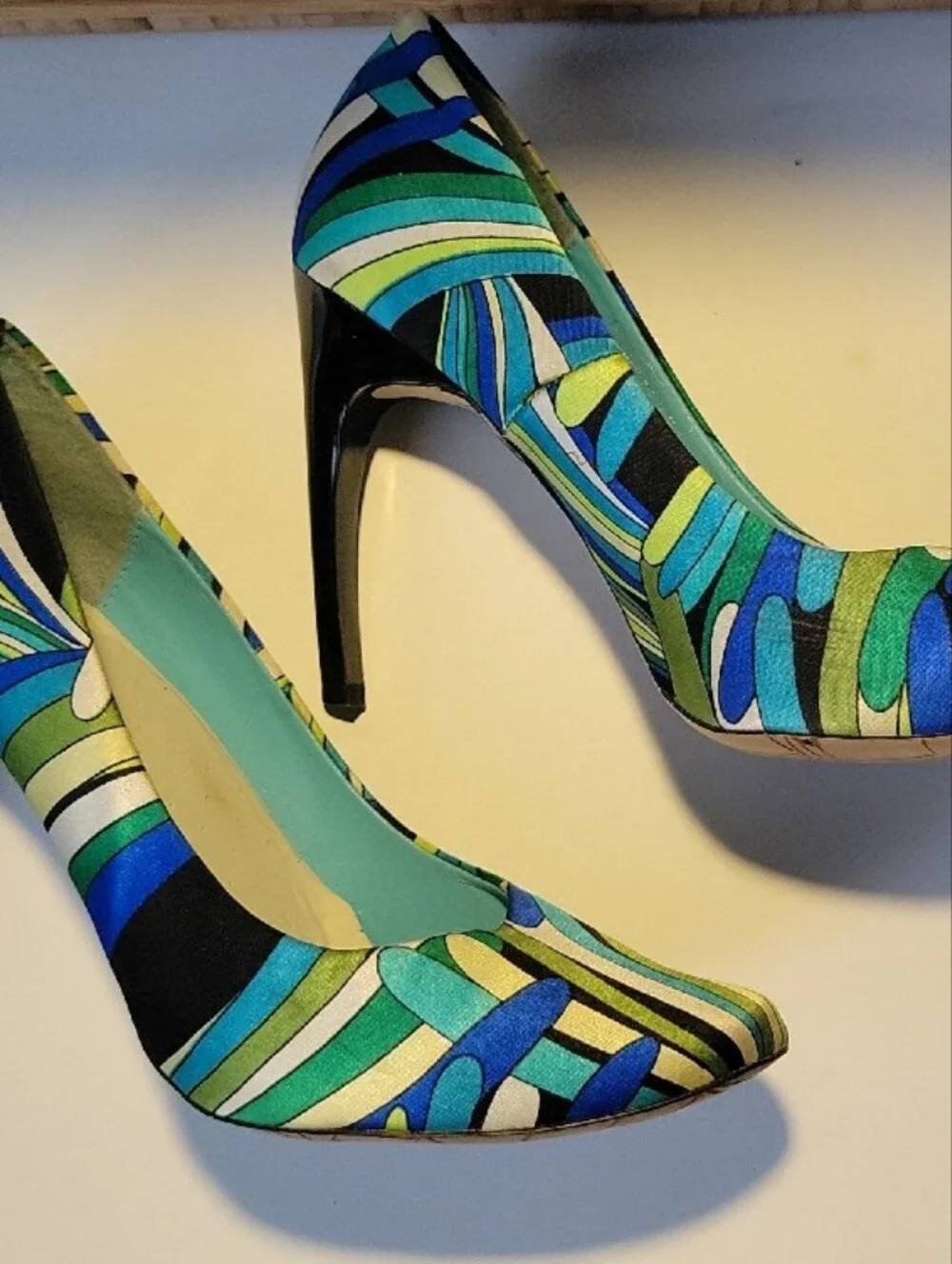 Type Z Blue, Green & Teal Patterned High Heel Pumps